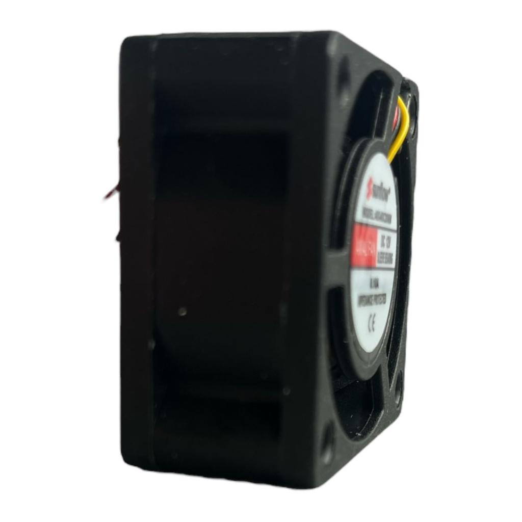 40x40x20mm / 12 V 3 wires with terminal_2